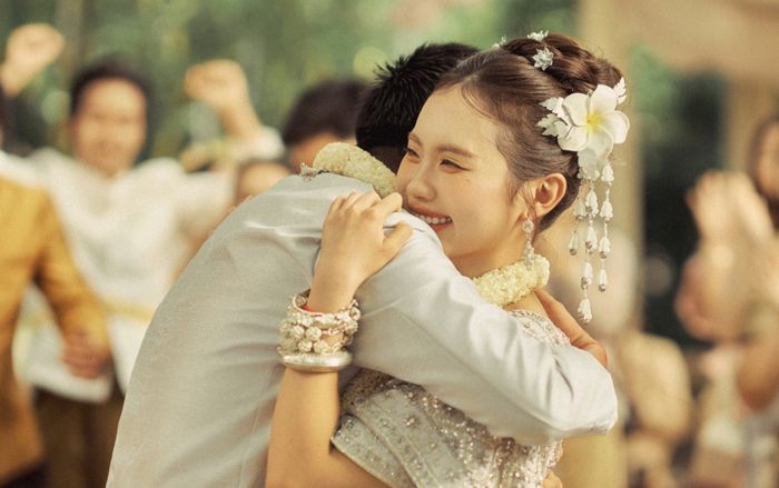 Phương Mỹ Chi công khai '10 đứa con' sau đám cưới
