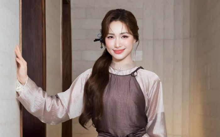 Số tiền 714 tỷ đồng đã giúp Hòa Minzy hạnh phúc