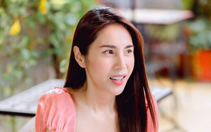Thủy Tiên đã dũng cảm đi tìm hạnh phúc sau khi buông bỏ ở tuổi 41