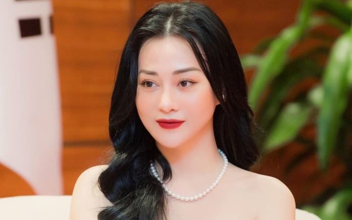 Sau mùa lúa chín, Ninh Bình quê Phương Oanh có một vẻ đẹp yên bình ít người để ý