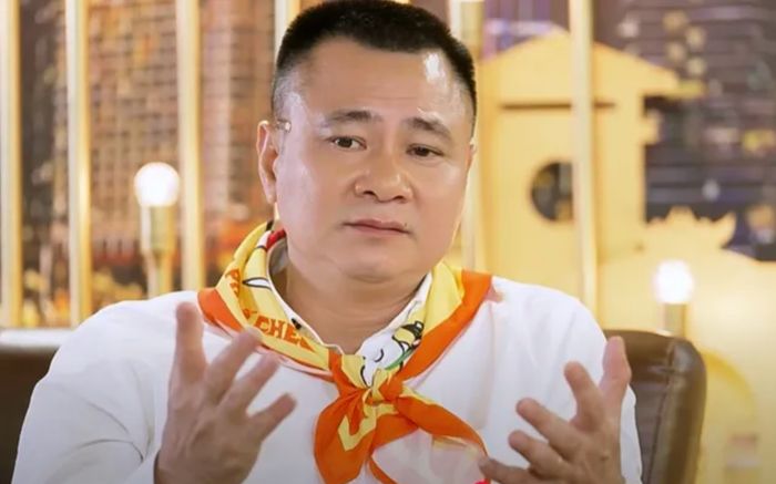 NSND Tự Long công khai nói về 'nóc nhà'