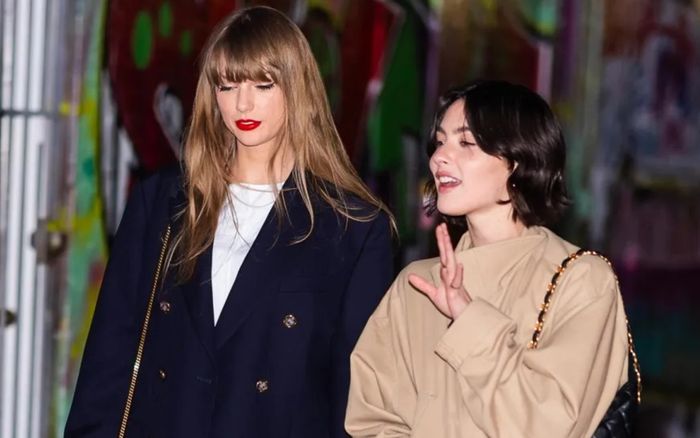 Gracie Abrams tiết lộ điều đáng ngưỡng mộ nhất ở Taylor Swift