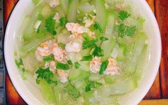 Những món canh thanh mát phù hợp thời điểm giao mùa