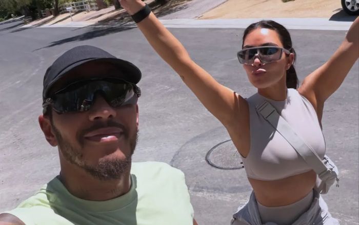 Loạt ảnh hẹn hò chưa từng công bố của người mẫu Kim Kardashian
