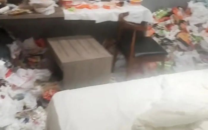 Cặp đôi ở khách sạn 145 ngày nhưng không cho nhân viên dọn phòng, đến ngày rời đi mới lộ sự thật