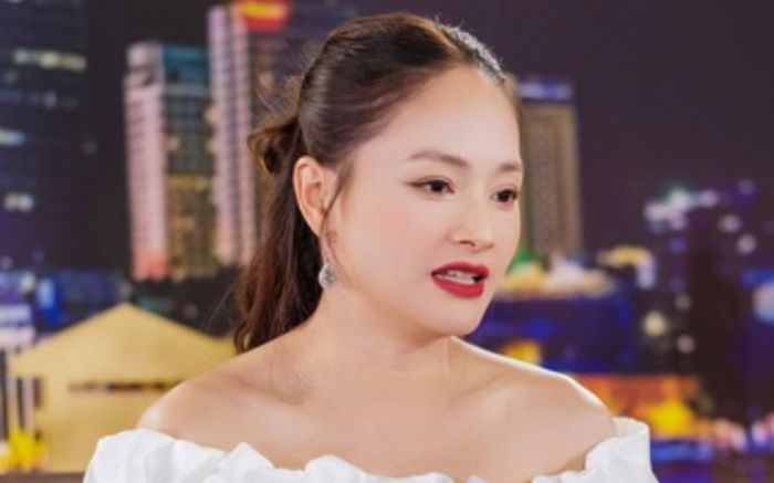 Hạnh phúc của diễn viên Lan Phương sau chuyến đi Singapore