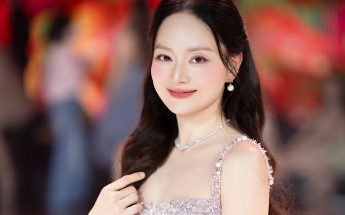 Lan Phương tái xuất