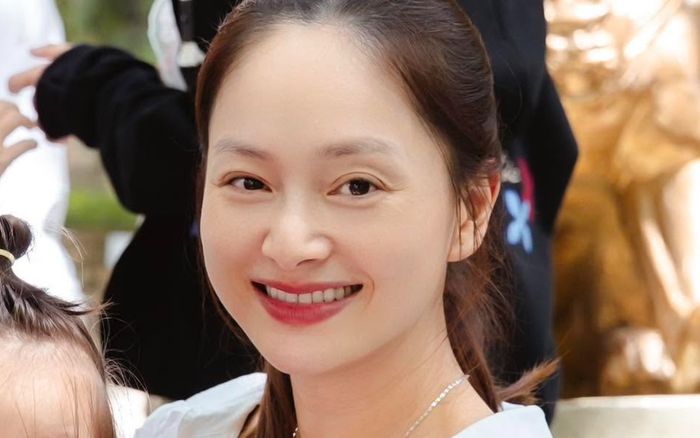 Mừng vì Lan Phương đã dũng cảm đi tìm hạnh phúc ở tuổi 43