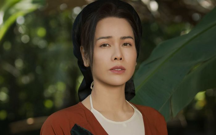 Buồn cho Nhật Kim Anh khi tiếp tục đi vào 'vết xe đổ'