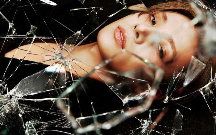 EVAN 'tẩu tán' nửa triệu mini album solo đầu tay sau khi rời ENHYPEN