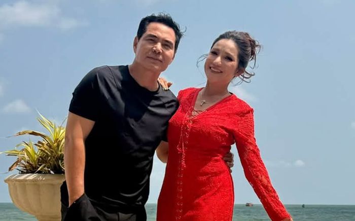 Khán giả phản ứng khi Cát Tường và Trung Dũng báo tin vui sau 30 năm