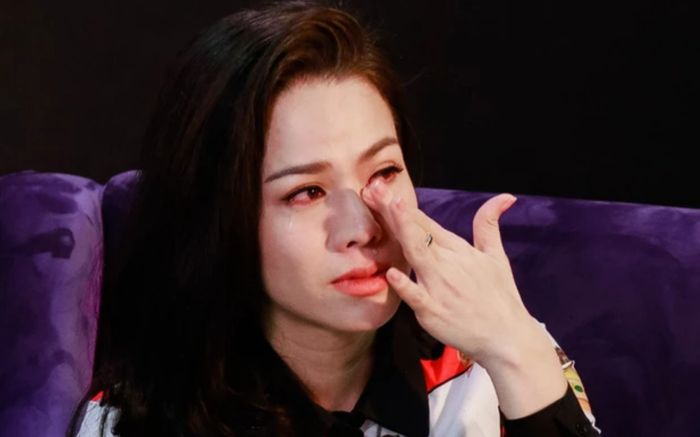 Nhật Kim Anh đòi danh phận