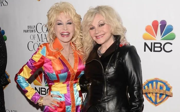 Em gái tiết lộ di nguyện cuối đời của Dolly Parton
