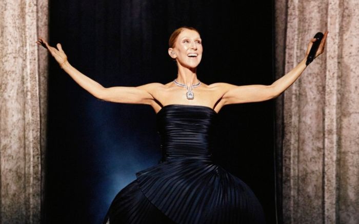 Giới phê bình nhận xét về màn trở lại của Céline Dion sau 6 năm