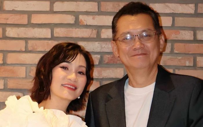 Mừng cho nghệ sĩ Hữu Châu và Hồng Đào ở tuổi 60