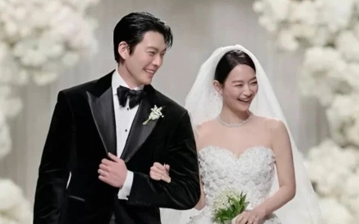 Rõ mối quan hệ của Shin Min Ah với nhà chồng sau nửa năm làm dâu