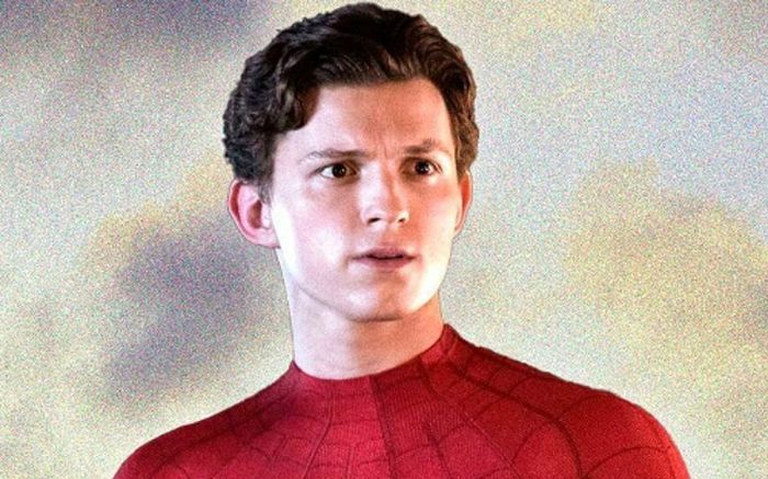 Tom Holland vượt loạt sao Hollywood