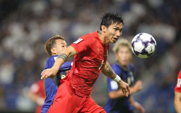 Đoàn Văn Hậu trả giá đắt