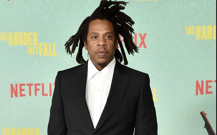 JAY-Z bất ngờ khi những điều từng viết trong âm nhạc trở thành hiện thực