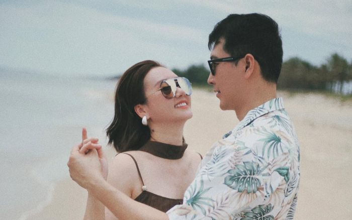 Tuyên bố của Hương Giang về con chung, con riêng với chồng hơn 11 tuổi