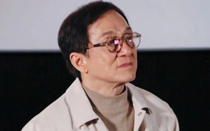 Thành Long bị chê