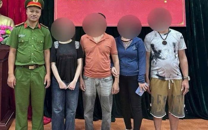 Nữ sinh có dấu hiệu bất thường tại nhà nghỉ, Công an vào cuộc liền tỏ sự thật đằng sau