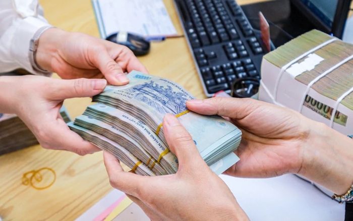 Bộ Nội vụ thông tin mới đề xuất tăng lương tối thiểu vùng 2027