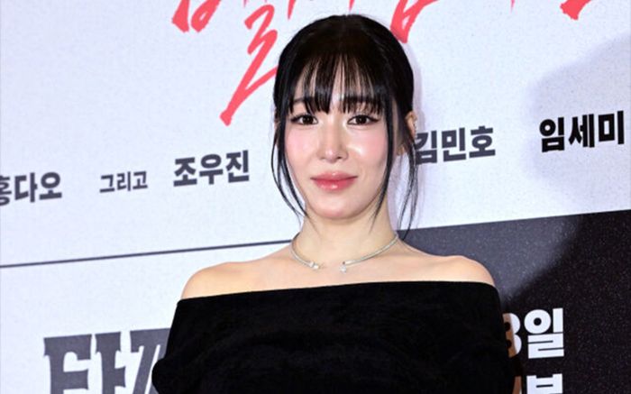 Tiffany thể hiện sự ủng hộ dành cho Byun Yo Han