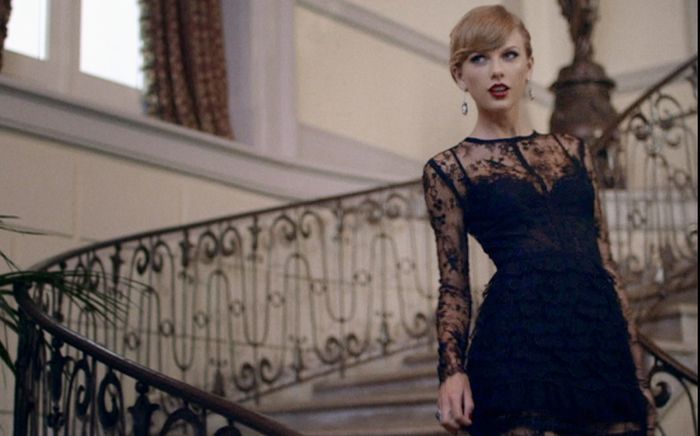 Lâu đài từng xuất hiện trong MV của Taylor Swift được bán đấu giá lên tới 75 triệu USD