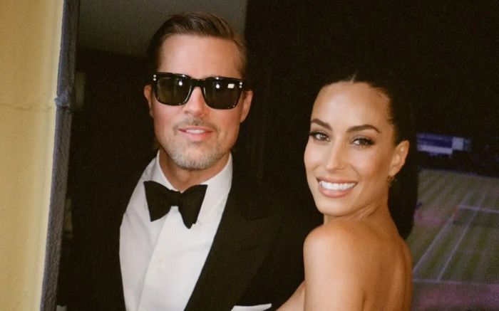 Brad Pitt tiết lộ chuyện lạc mất bạn gái tại 'đám cưới thế kỷ' của Taylor Swift