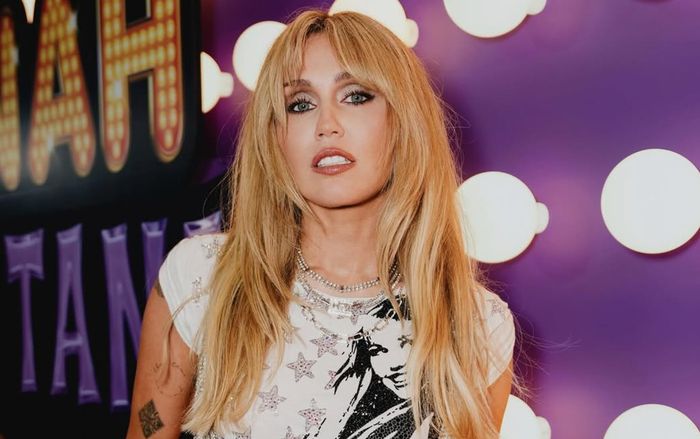 Miley Cyrus công bố album thứ 10, chuẩn bị cho hai đêm diễn đặc biệt tại Hollywood Bowl