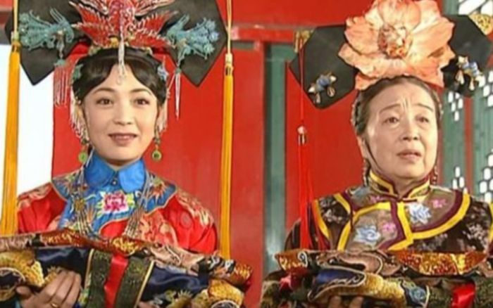 Hoàng hậu và Dung Ma Ma: Cặp phản diện kinh điển màn ảnh Hoa ngữ