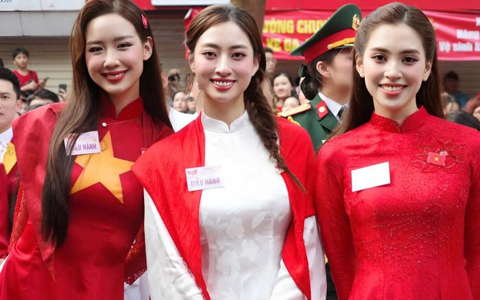 Bảo Ngọc, Tiểu Vy cùng dàn hoa hậu Việt tự hào trong ngày Quốc khánh 2/9