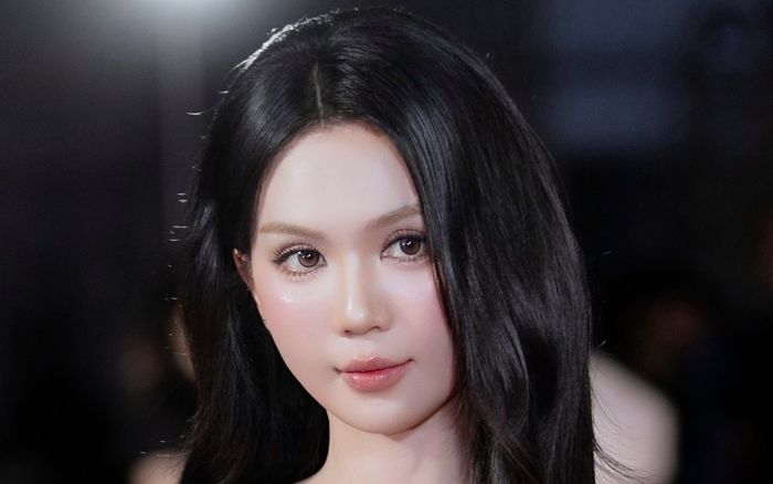 Ngọc Trinh đã đúng với quyết định đi tìm hạnh phúc ở tuổi U40