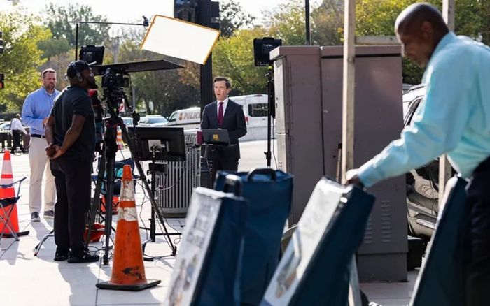 CNN, MS NOW và Politico kiện chính quyền Trump sau khi bị cấm vào Nhà Trắng