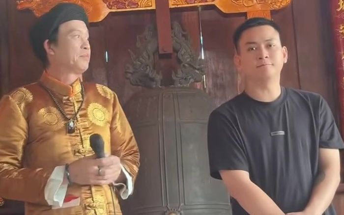 Hoài Lâm dẫn bà xã Ngọc Trinh ra mắt ba nuôi Hoài Linh