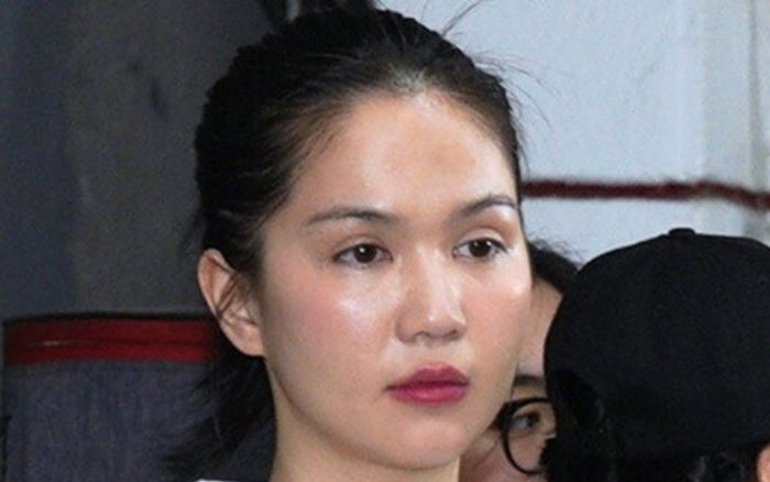 Đáng lo cho Ngọc Trinh ở tuổi 37