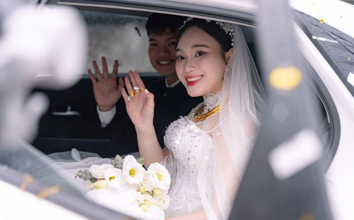 Không phải biển, đây mới là nơi khiến nhiều người bất ngờ về vẻ đẹp của quê hương bà xã Hồ Văn Cường
