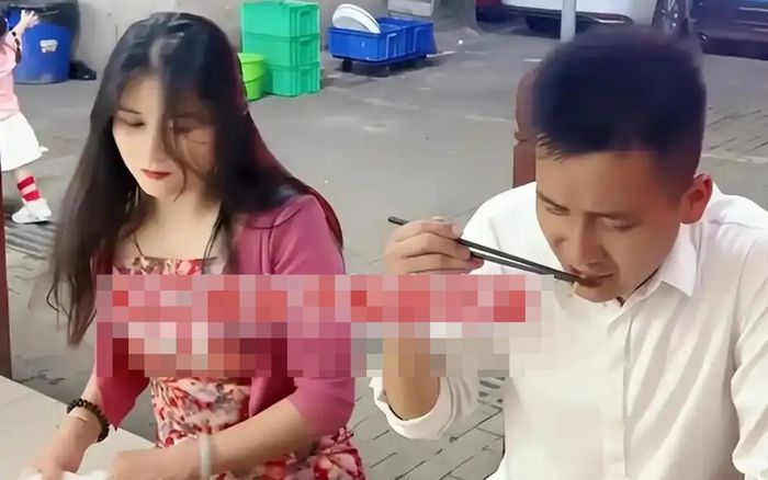 Cô gái 31 tuổi đi xem mắt, hành động sau bữa ăn khiến người đàn ông thay đổi suy nghĩ