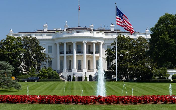 CNN, MS NOW và Politico vẫn bị chặn khỏi Nhà Trắng