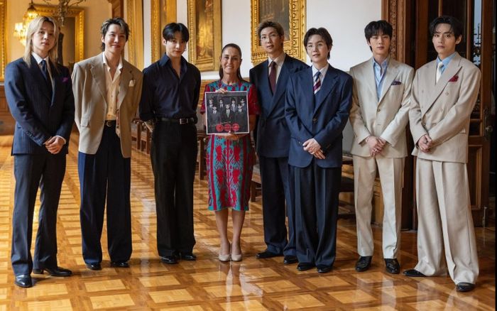 Tổng thống Mexico nhắc BTS, kỳ vọng nhóm trở lại vào năm 2027