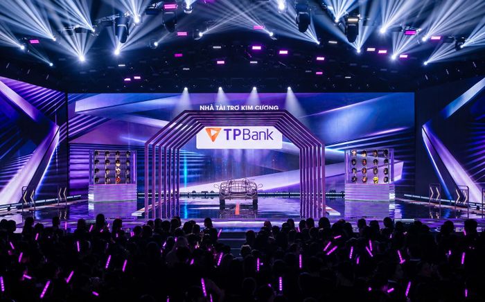 Đu idol hệ VVIP: Lộ diện đặc quyền "chưa từng có" từ Kim chủ TPBank cho fan Tinh Hà "Say Hi"
