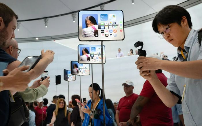 Apple đối mặt án phạt 5,7 tỷ USD