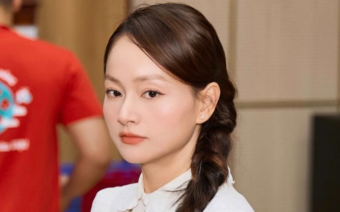 Lan Phương bị thay thế