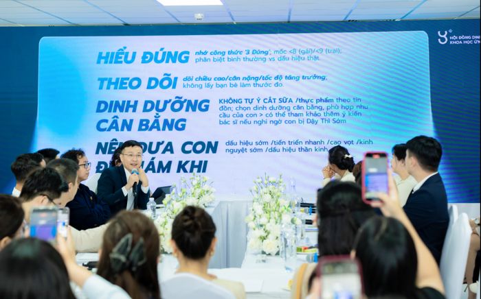 Giải mã hiểu lầm về dậy thì sớm, Hội Đồng Dinh Dưỡng Khoa Học trở thành “màng lọc” thông tin đáng tin cậy cho cha mẹ