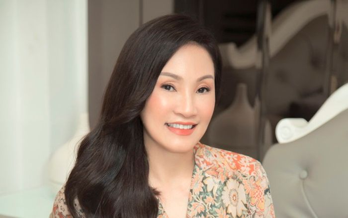 Hồng Đào chính thức có tin vui sau khi công khai tình yêu mới ở tuổi 64