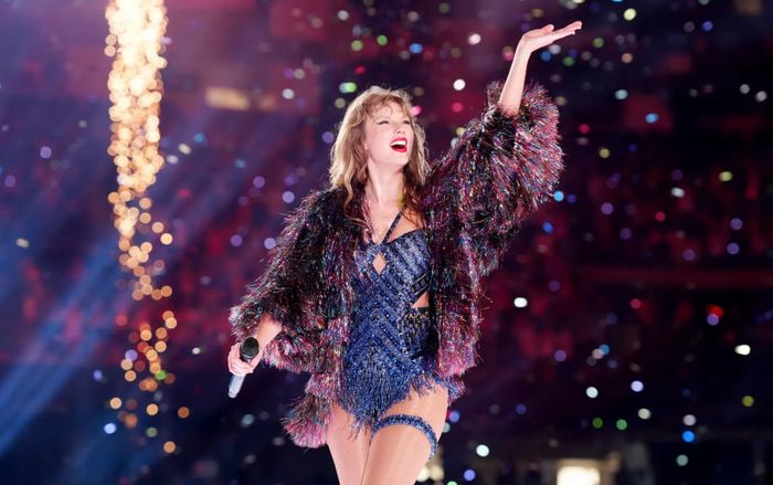 Travis Kelce không thể có mặt tại VMAs 2026 cùng Taylor Swift vì lý do đặc biệt