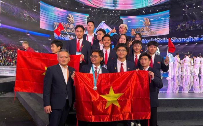 Ba thí sinh Việt Nam đoạt Huy chương Kỹ năng nghề xuất sắc thế giới