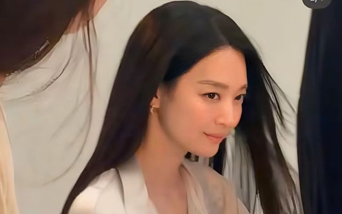 Shin Min Ah khoe nhan sắc ở tuổi 42, ảnh chưa chỉnh vẫn đẹp mê