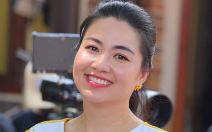 Diễn viên Lê Khánh 'trốn phố về biển'